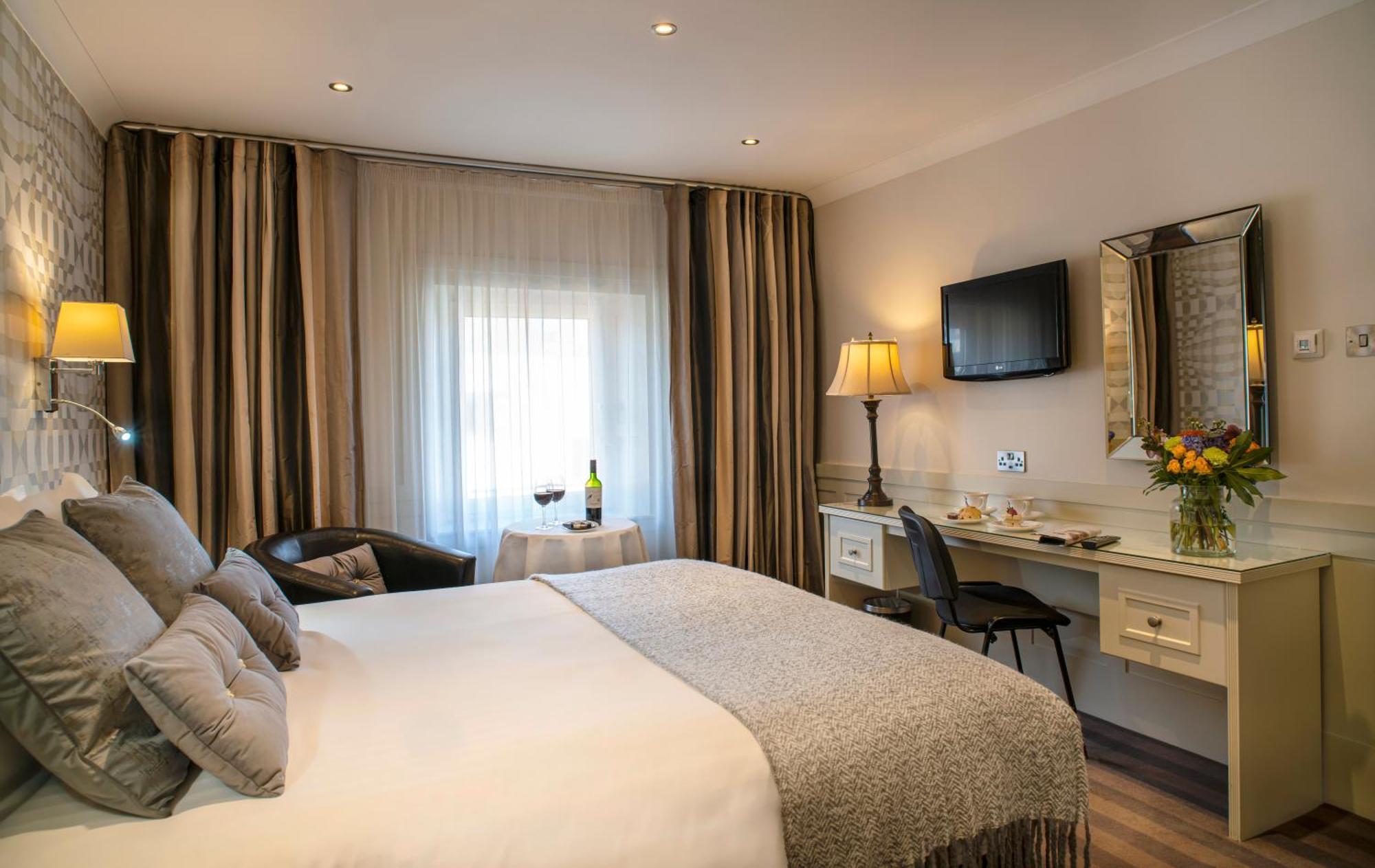 The Marcy Hotel Drogheda Bagian luar foto