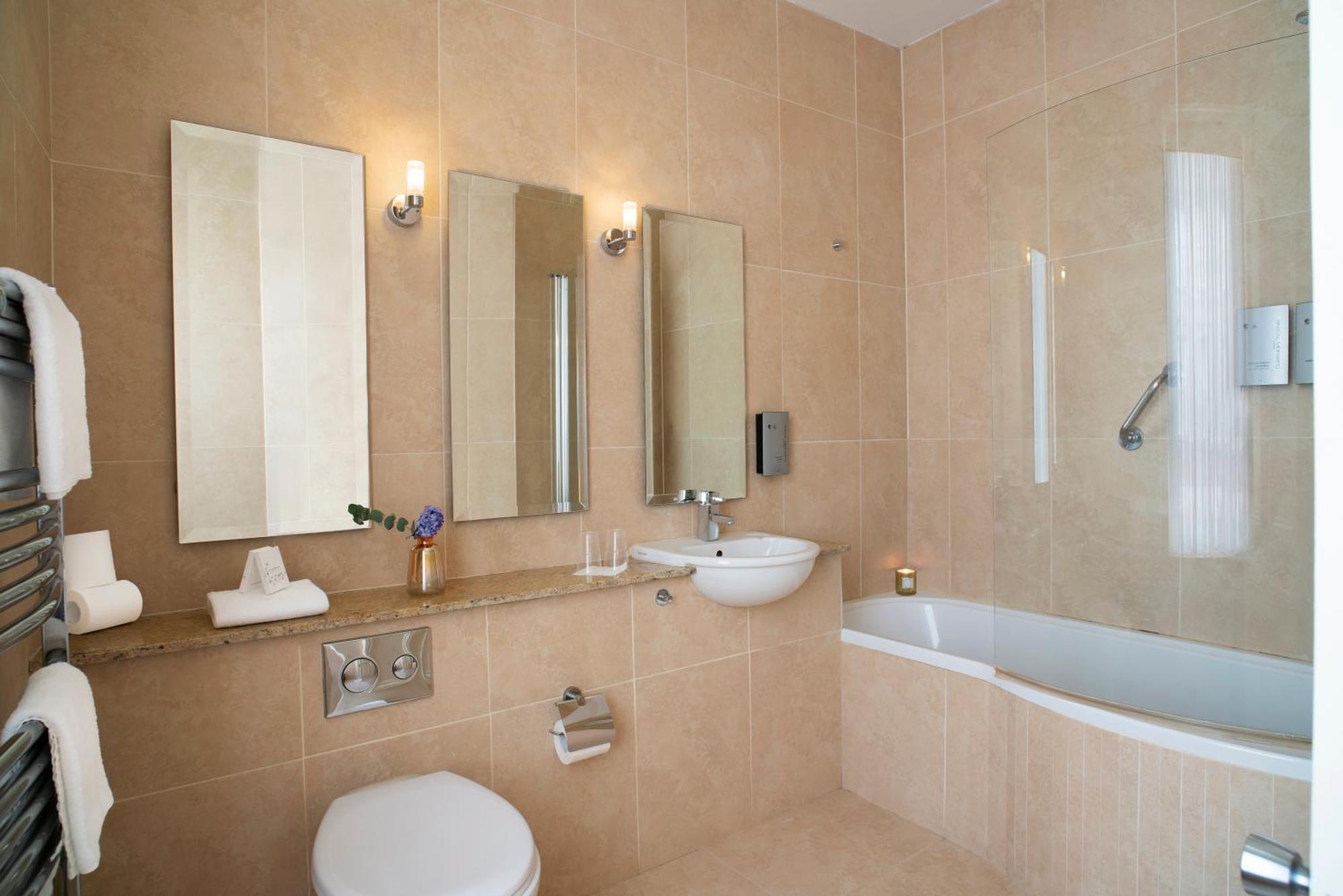 The Marcy Hotel Drogheda Bagian luar foto